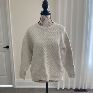Aritzia Classic Cream Cable Knit Sweater